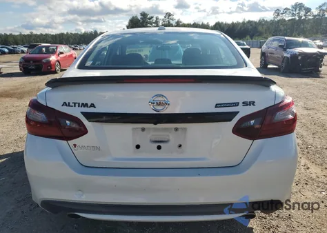 2018 Nissan Altima 2.5 из США, поврежденный, VIN 1N4AL3AP2JC237524